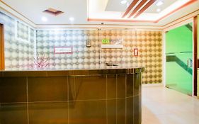 Oyo 89407 Ezi Hotel